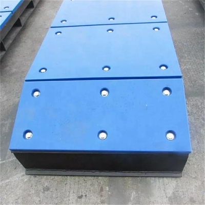 Zakrzywione inżynierskie plastikowe zderzaki dokowe Dock Fender Face Pads UHMWPE Marine Dock Zderzaki