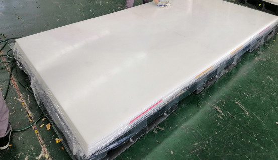 Chiny Gładka powierzchnia Łatwe utrzymanie Uhmwpe Syntetyczny system lodowcowy na podwórku
